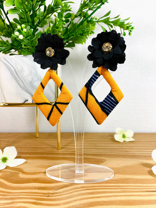 Zara Diamond Flower Earring