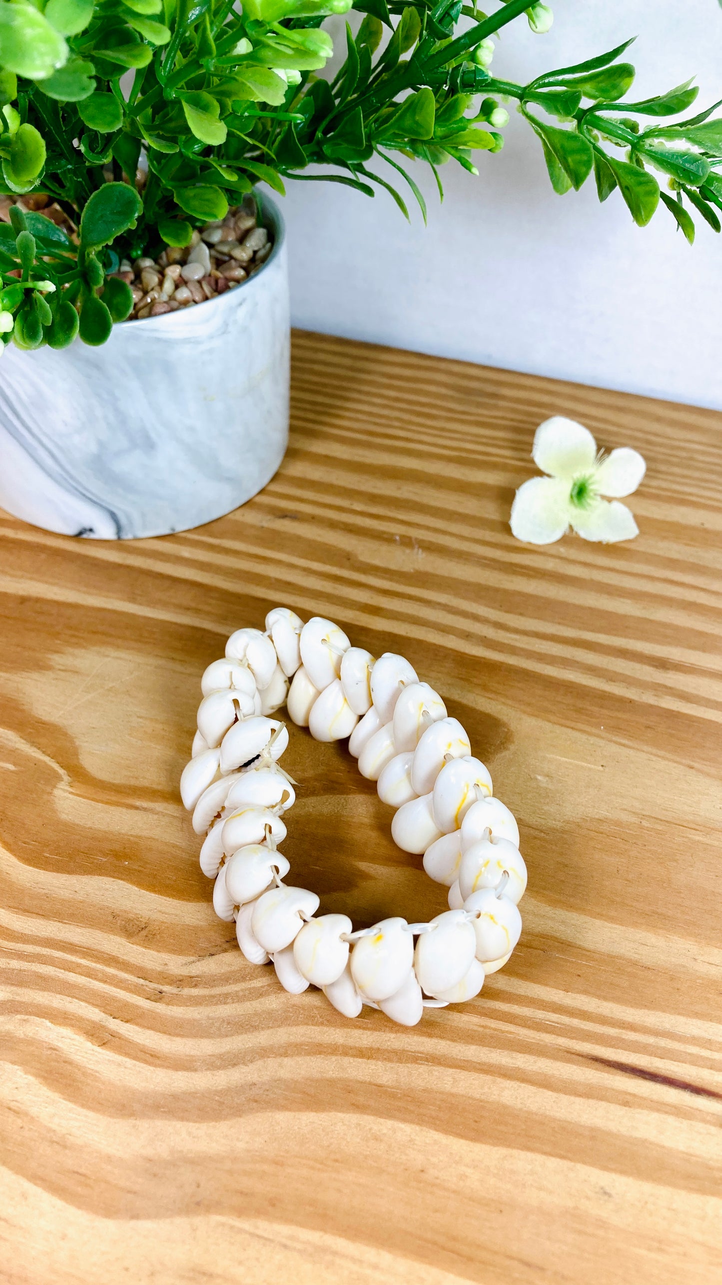 Femi Cowrie Shell Unisex Bracelet