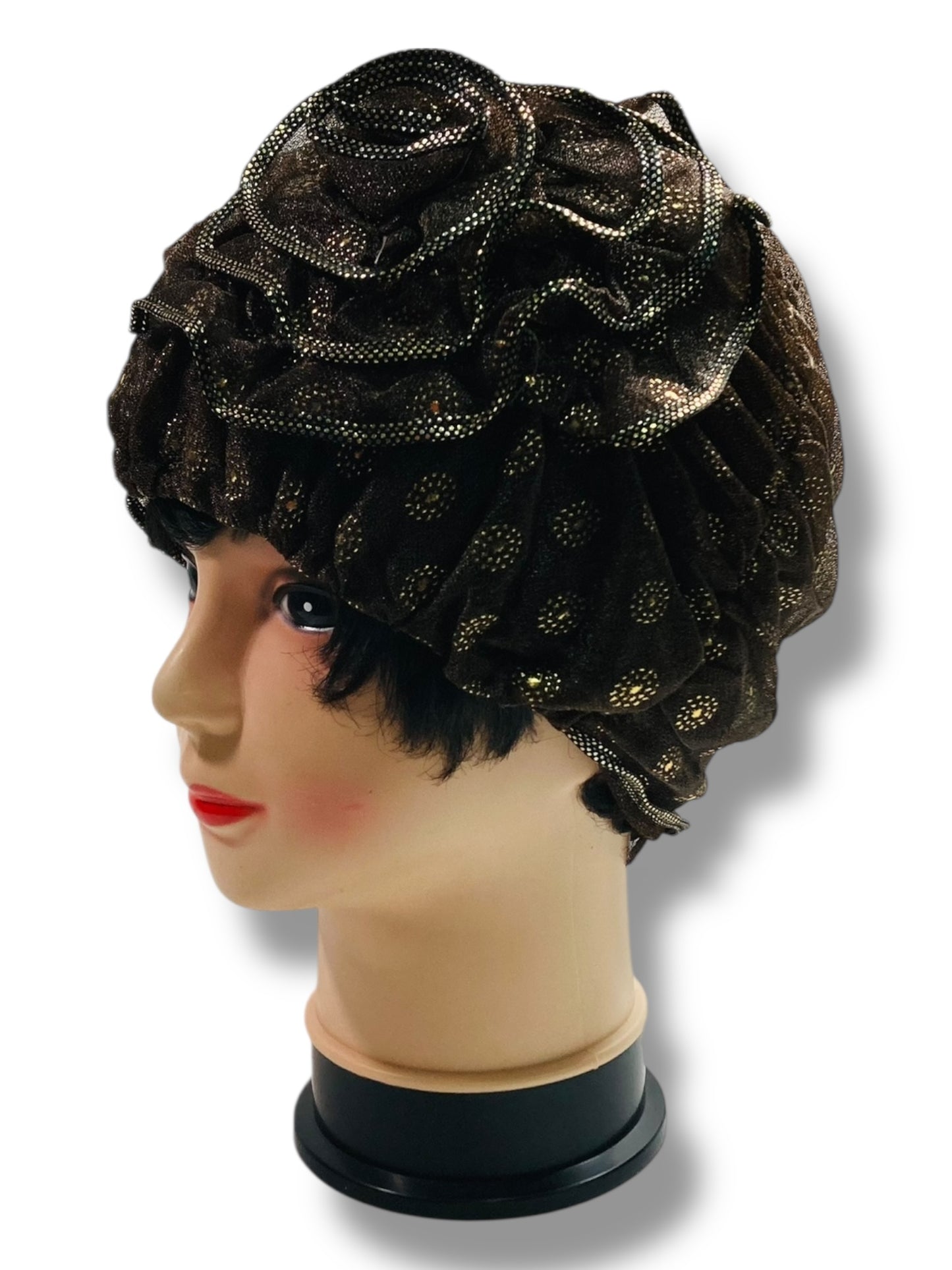 Gorra de reina de encaje