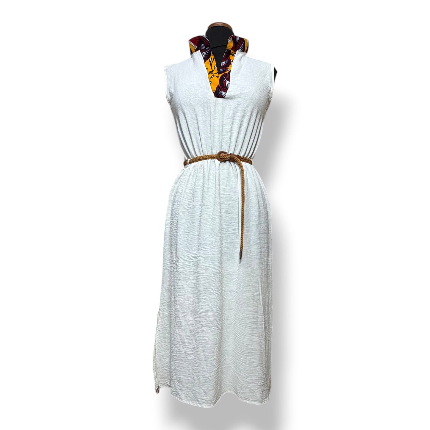 Nadia – Vestido Crinkle Blanco con Solapa Ankara
