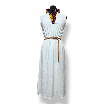 Nadia – Vestido Crinkle Blanco con Solapa Ankara