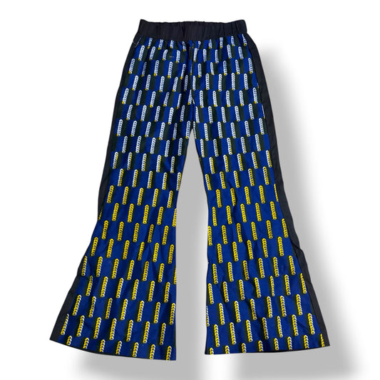 Nola – Pantalón Bota Ankara Azul y Negro